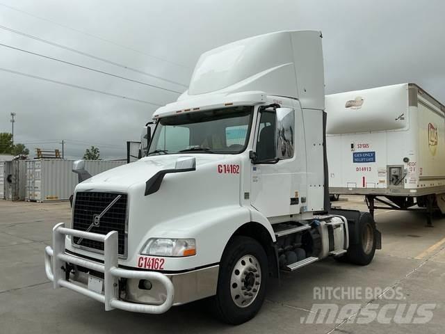 Volvo VNM42T 曳引機組件