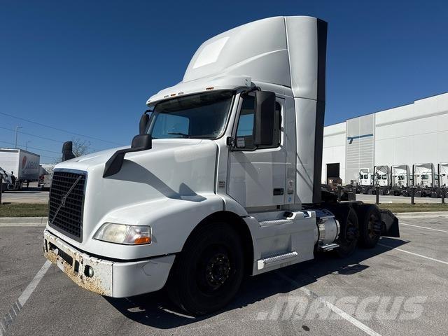 Volvo VNM64T 曳引機組件