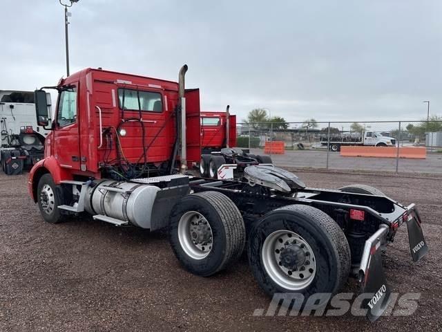 Volvo VNR 曳引機組件