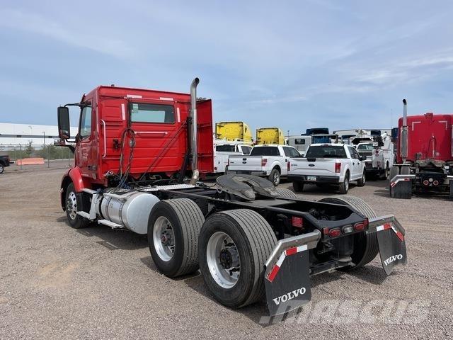 Volvo VNR 曳引機組件