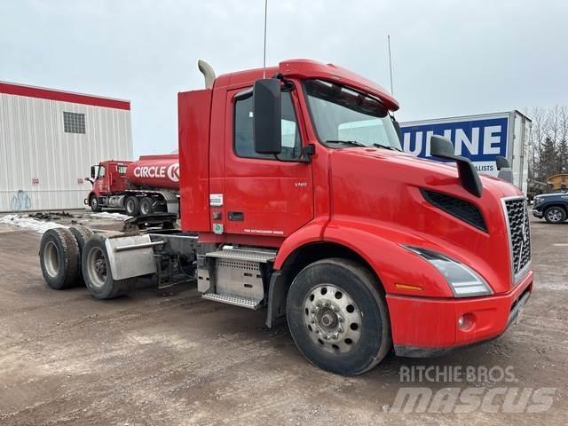 Volvo VNR 曳引機組件