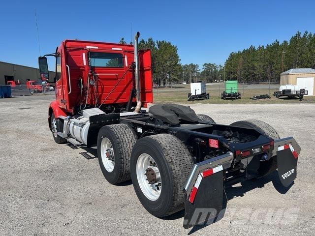 Volvo VNR 曳引機組件