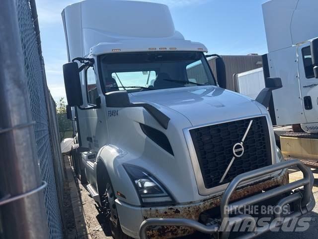 Volvo VNR 曳引機組件