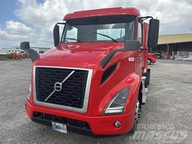 Volvo VNR 曳引機組件