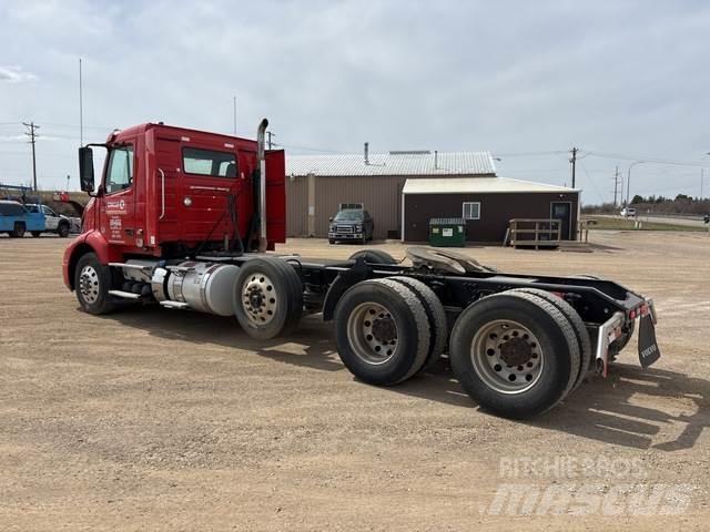 Volvo VNR 曳引機組件