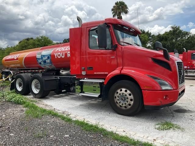 Volvo VNR 曳引機組件