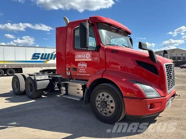 Volvo VNR 曳引機組件