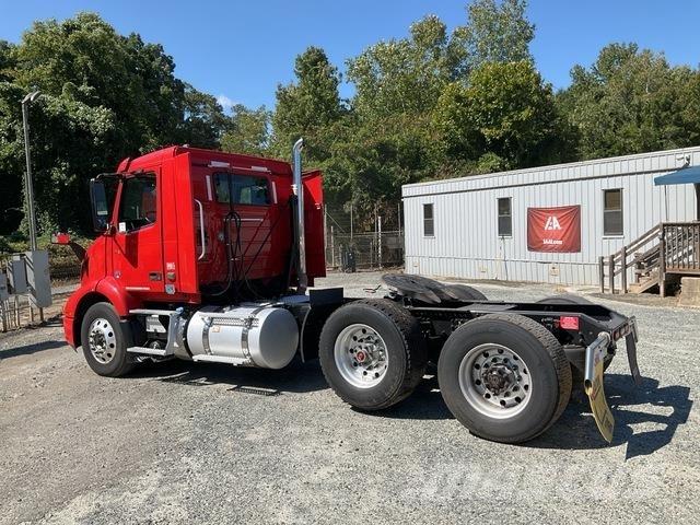 Volvo VNR 曳引機組件