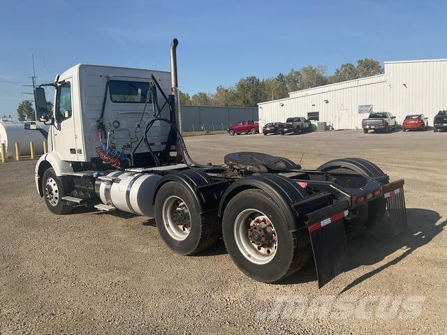 Volvo VNR 曳引機組件