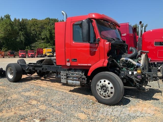 Volvo VNR 曳引機組件