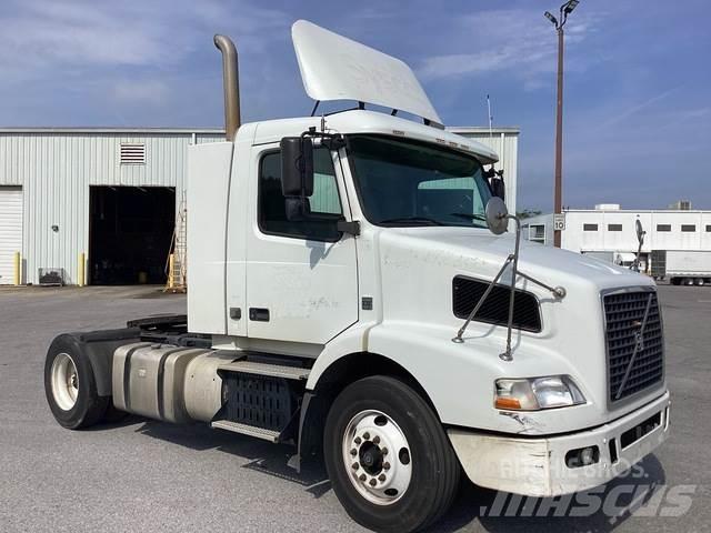 Volvo VNR42T 曳引機組件