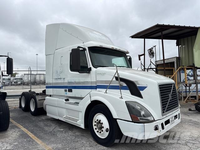 Volvo VNR64T 曳引機組件