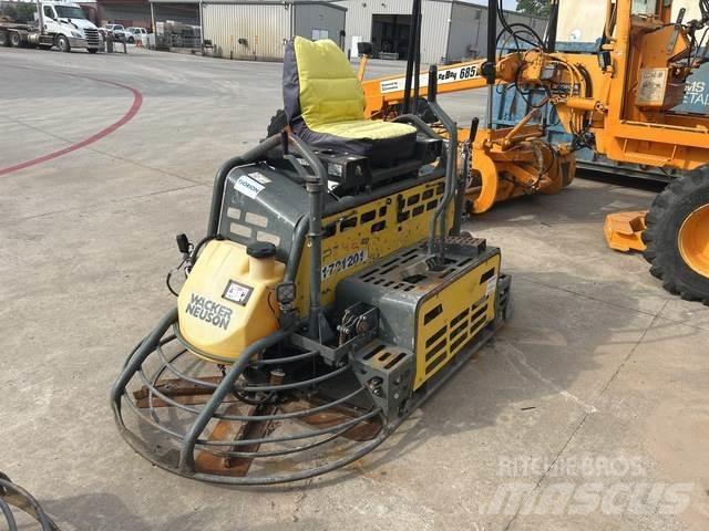 Wacker Neuson  鏝刀