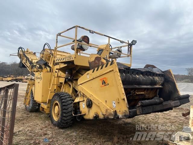 Weiler E1250A 物料運輸車輛