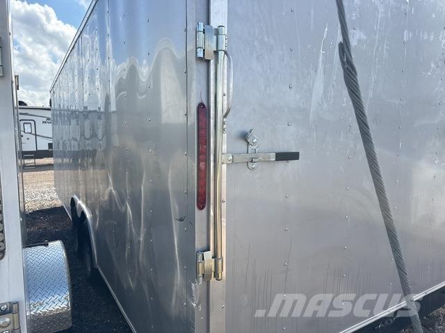 Wells Cargo  箱體拖車