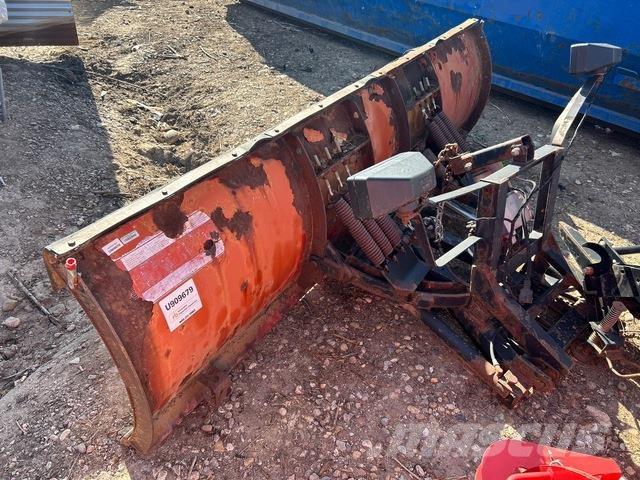 Western  刮雪板和犁