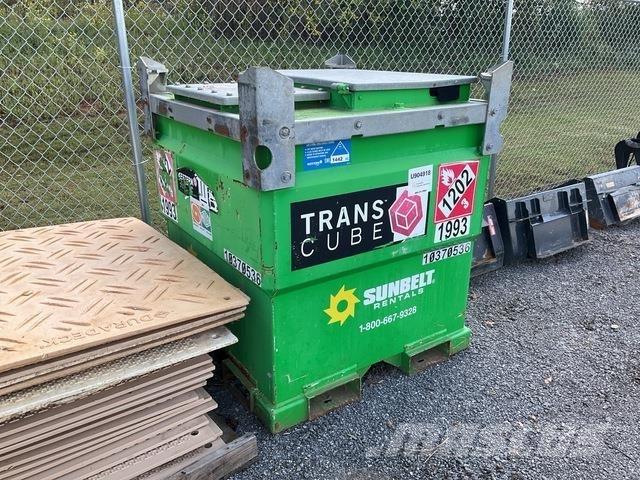 Western 10TCG Fuel and additive tanks