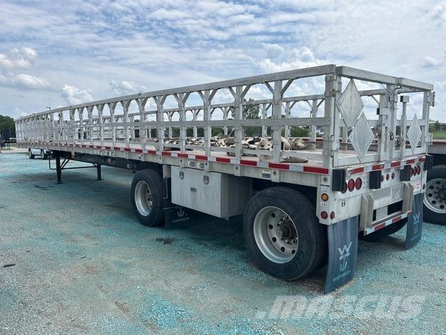 Wilson CF-900 平板式/側卸式拖車