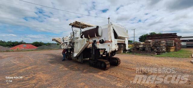 Wirtgen 2100DC 瀝青冷銑刨機/銑床