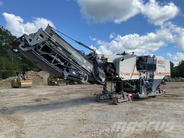 Wirtgen W200 瀝青冷銑刨機/銑床