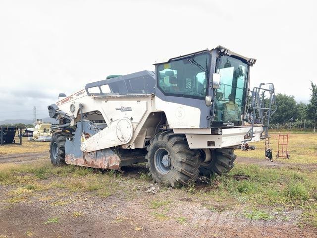 Wirtgen WR240 土壤壓實機