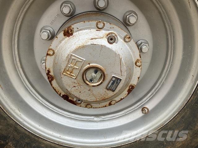 XCMG GTBZ32S 伸縮臂高空作業車
