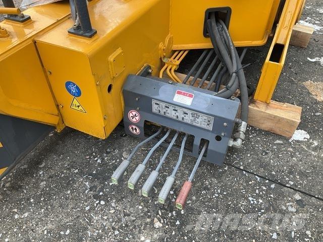 XCMG SQS300A 其他
