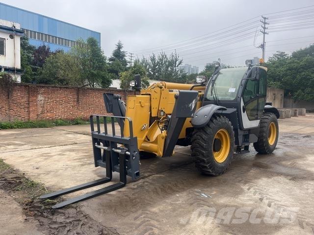 XCMG XC6-3514V 伸縮臂操作車