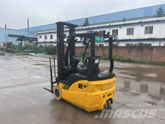 XCMG XCB-TW18 電動堆高機