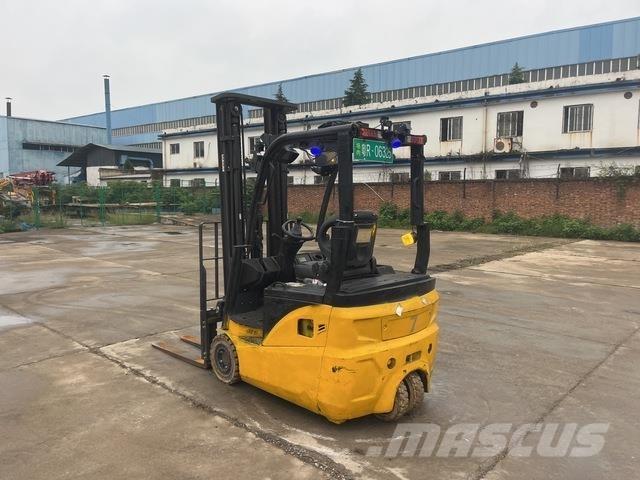 XCMG XCB-TW18 電動堆高機