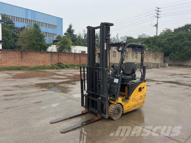 XCMG XCB-TW18 電動堆高機