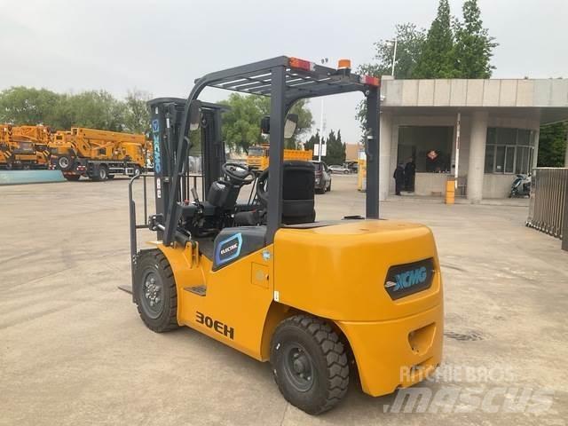 XCMG XCB30 其他