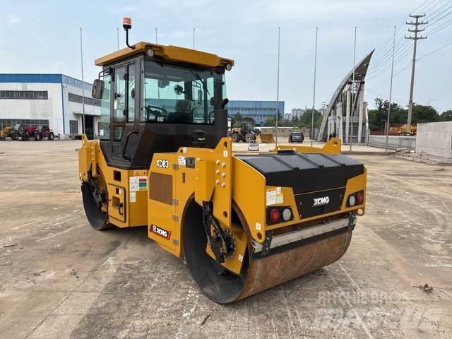 XCMG XD83 雙輪滾壓機