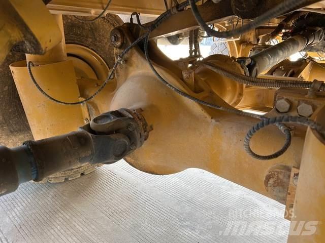 XCMG XDR70T 鉸接式起吊車