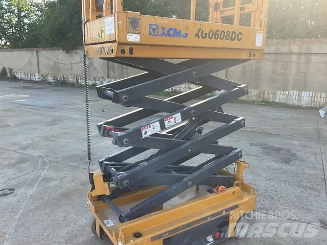 XCMG XG0608DC 剪式升降機