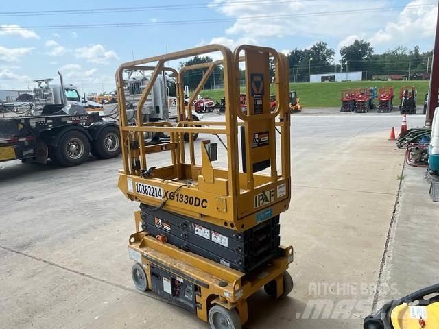 XCMG XG1330DC 剪式升降機