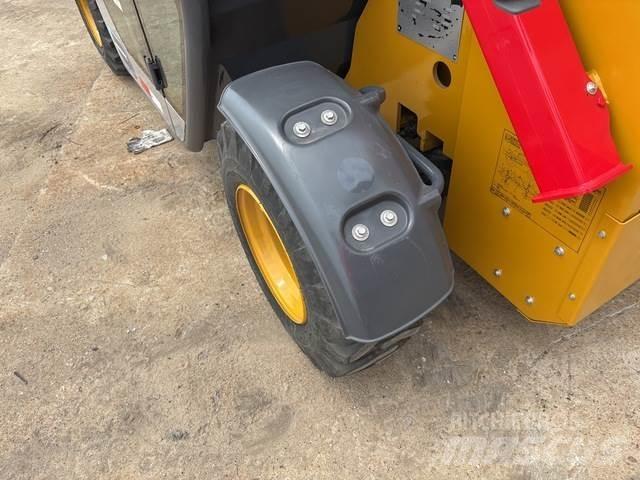 XCMG XT2506E 伸縮臂操作車
