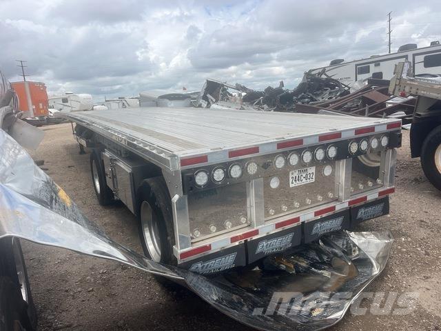 Xtreme  平板式/側卸式拖車