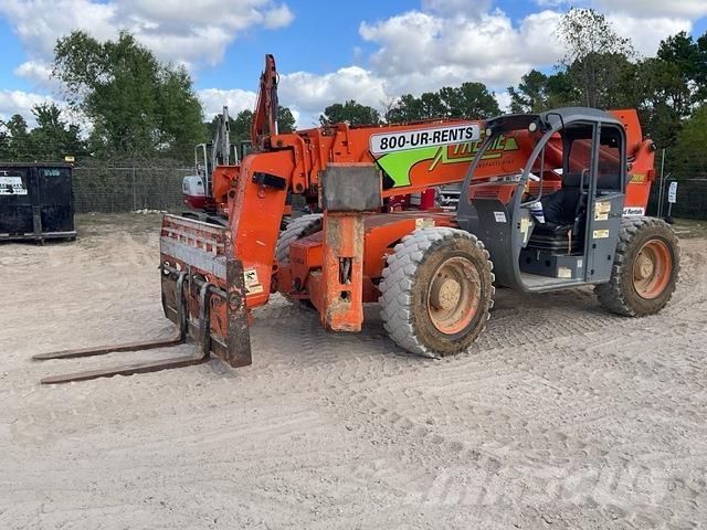 Xtreme XR1055 伸縮臂操作車