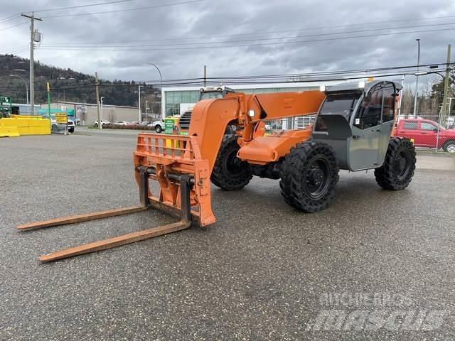 Xtreme XR1534 伸縮臂操作車