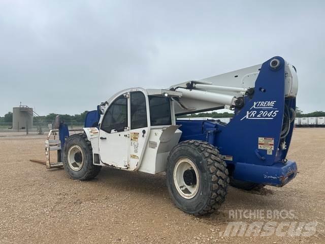 Xtreme XR2045 伸縮臂操作車