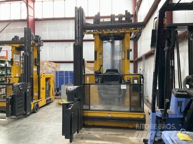 Yale NTA030SB 中端式裝載機