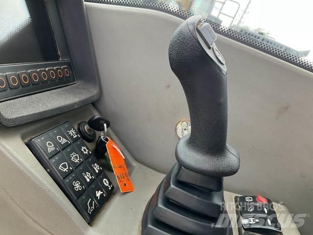 Yanmar B110W 旋轉式挖土機/掘鑿機/挖掘機