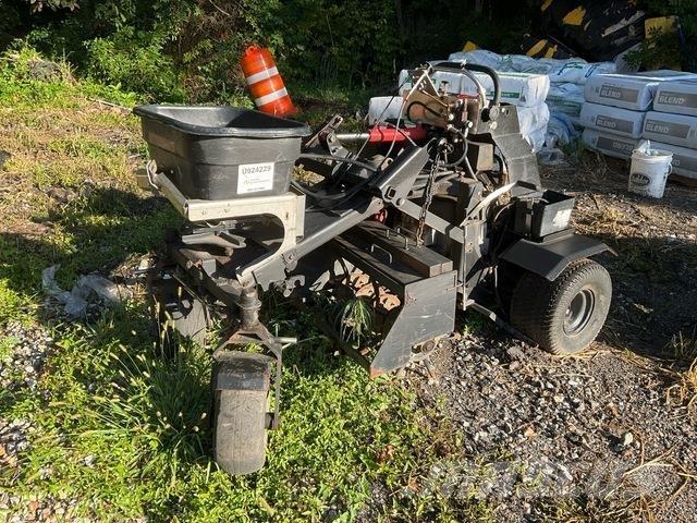  Z Plugger 通風機和垂直割草機