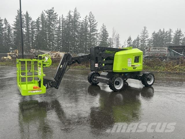 Zoomlion ZA45J 曲臂高空作業車