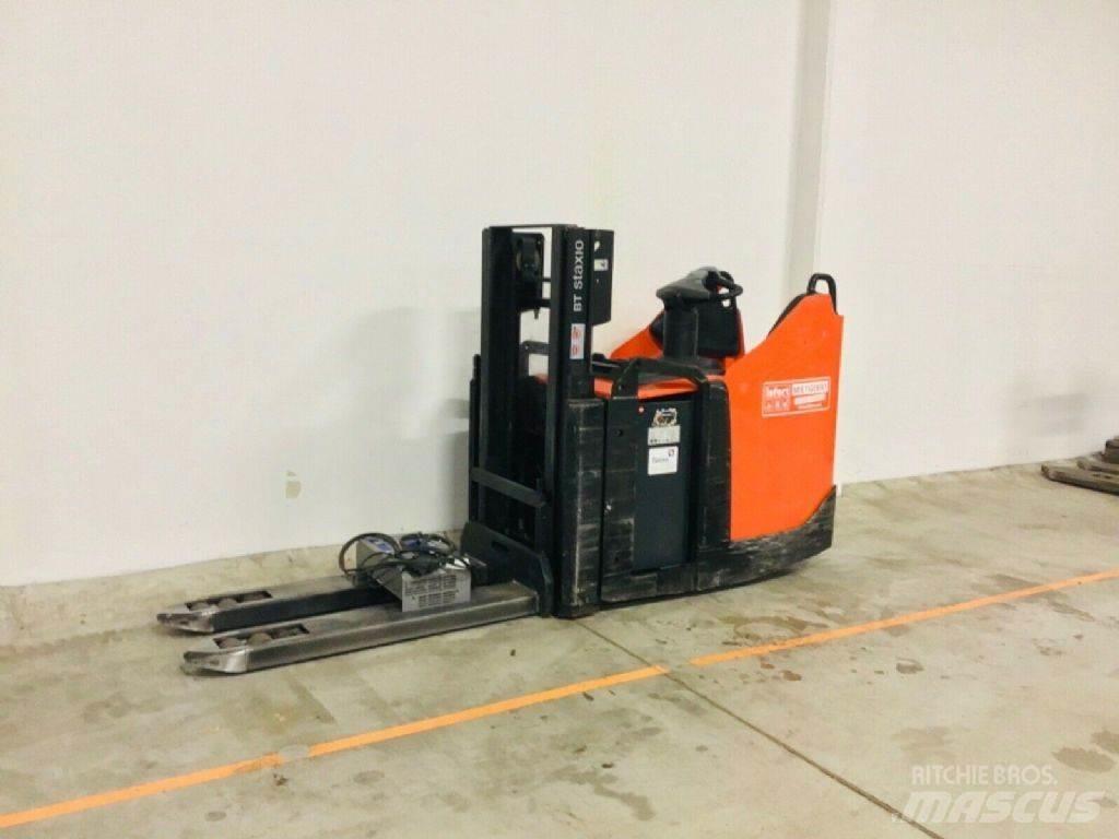 BT SPE200D 自走式堆積機