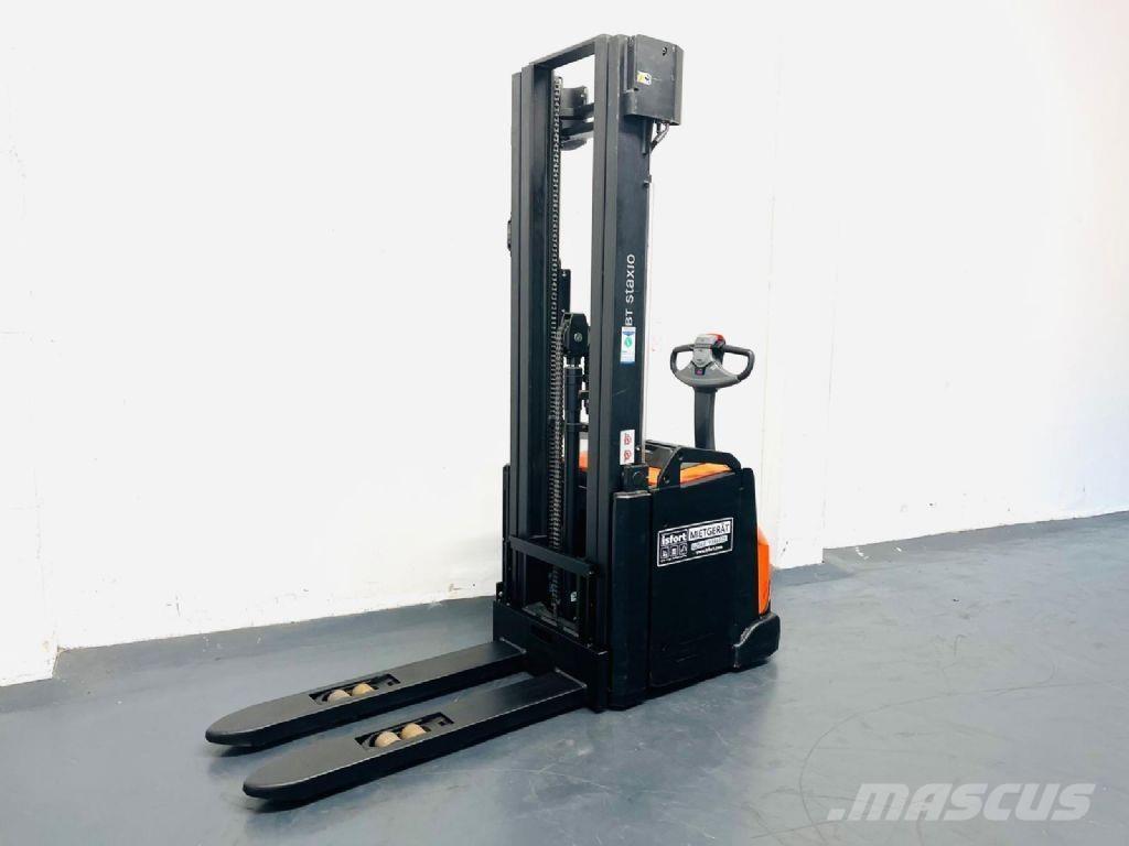 BT SWE 160 L 行走控制式堆積機