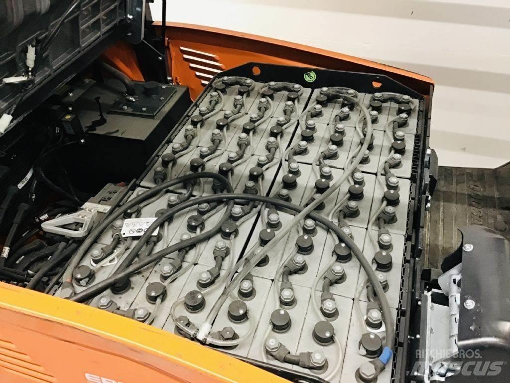 Doosan B25X-7 電動堆高機