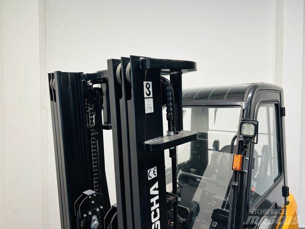 Hangcha CPD25-XEY2-SI 電動堆高機