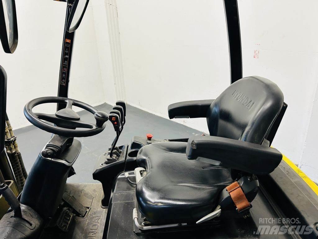 Hyundai 20BT-9 電動堆高機